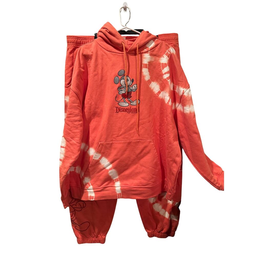 NWOT Disneyland Mickey Mouse Genuine Mousewear Orange Tie Dye Hoodie XXL